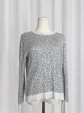 a new day Gray Leopard Print Pullover Sweater
